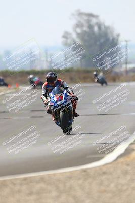 media/Sep-20-2025-TrackDaz (Sat) [[27f0cde673]]/A Group/2pm (Turn 9)/